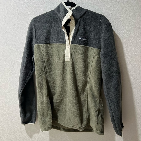 Columbia Men's Steens Mountain Large Half
Snap Fleece Pullover, EUC - Picture 2 of 8
